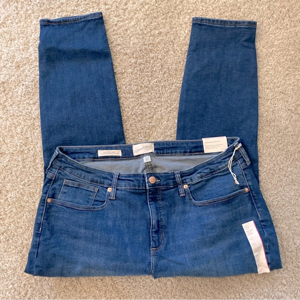 Universal Thread Mid-Rise Curvy Skinny Jeans